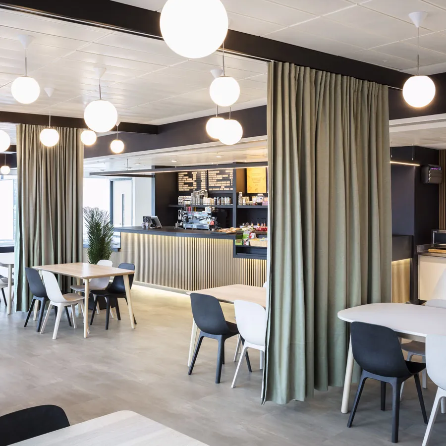 Offices fit-out by JPS Services - detail 2
