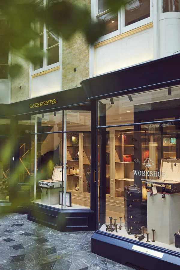 Globe-Trotter, London - retail project by JPS Services